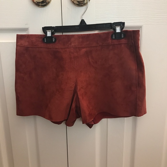 Tory Burch Short Suede Shorts Brick Sz 2 - Picture 4 of 4