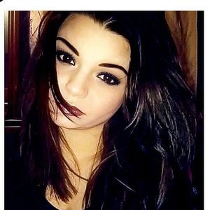 Meet your Posher, Rhiannon