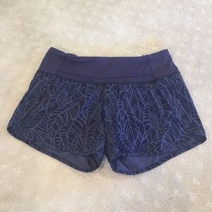 Lulu lemon speed short