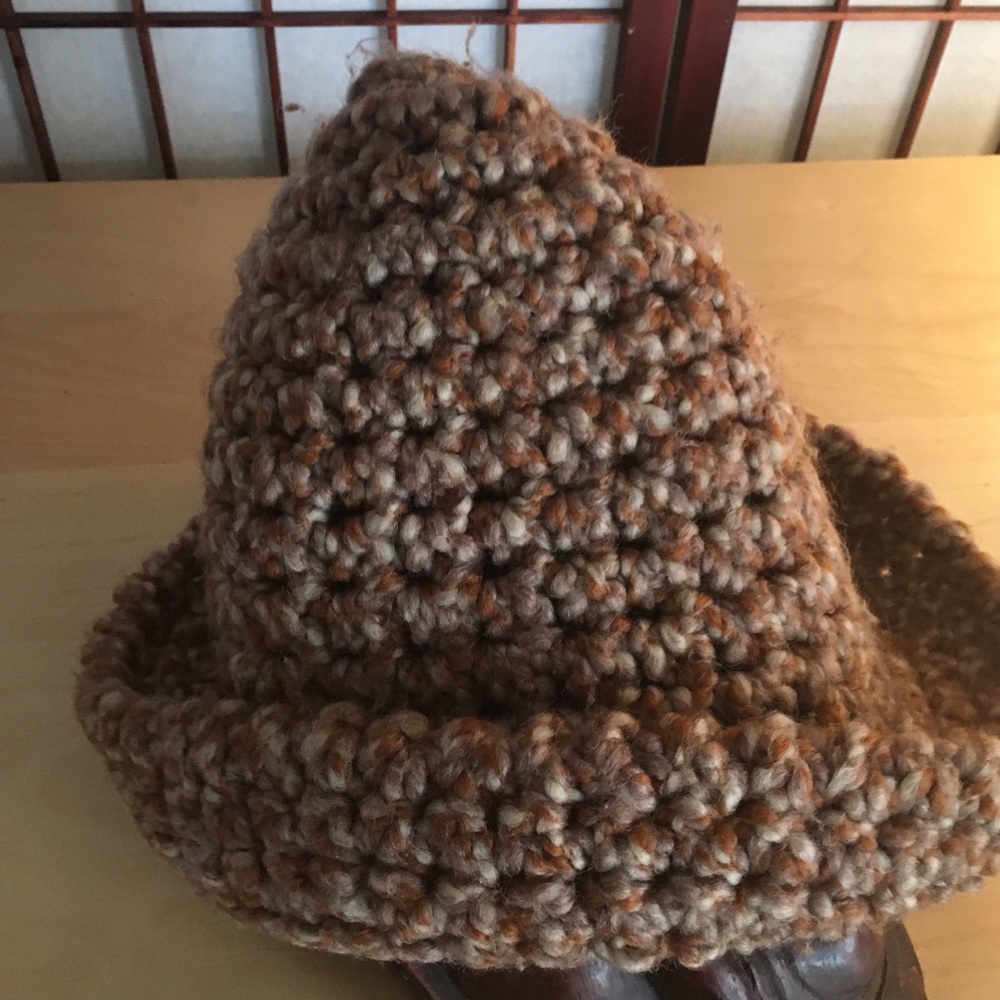 Wool hat - Picture 2 of 6