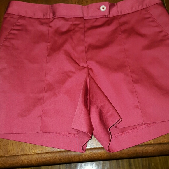 Awesome Black Fleece cranberry color shorts - Picture 4 of 4