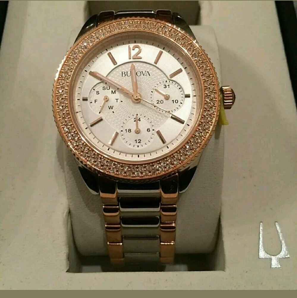 Big sale,Bulova Crystal Multifunction watch - Picture 1 of 4