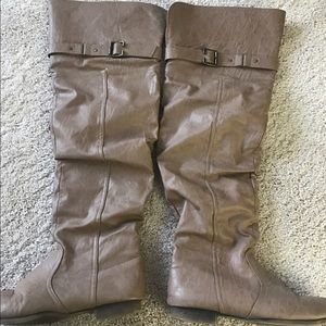 Over the knee boots