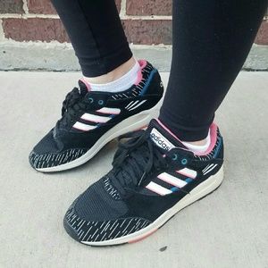 Adidas Tech Super