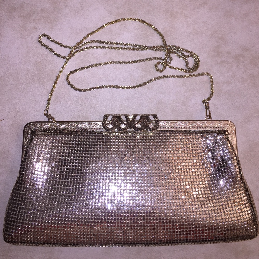 Vintage chain purse