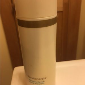 BareEscentuals Facial Cleanser