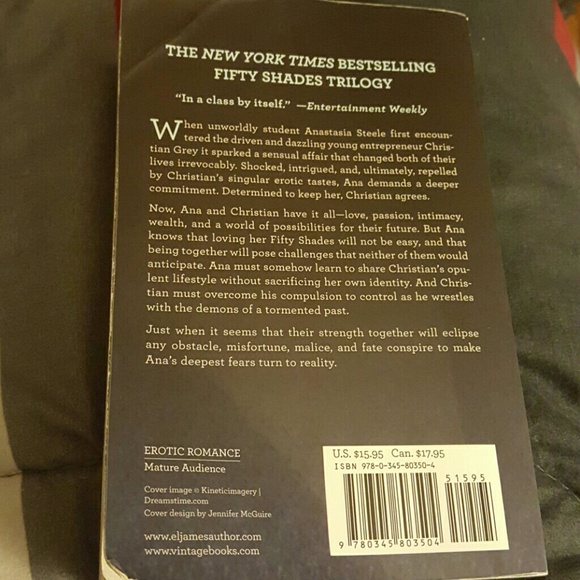 Fifty Shades Freed #3 - Picture 2 of 3