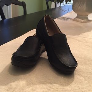 Boys black dress loafers
