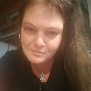 Meet your Posher, Bobbi