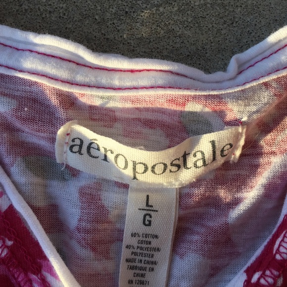 Like New Aeropostale Top - Picture 2 of 3