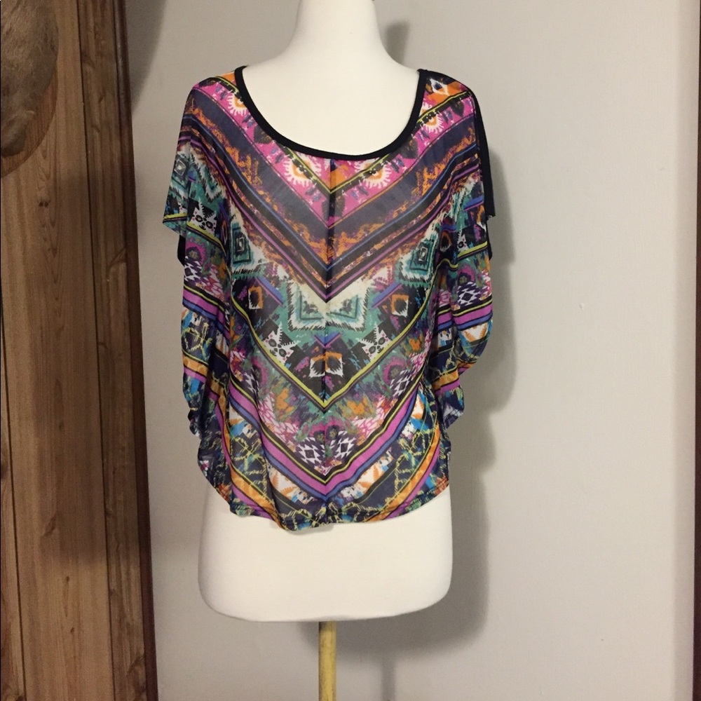 Daytrip multicolored shirt.