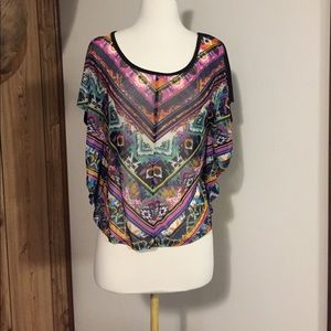 Daytrip multicolored shirt.