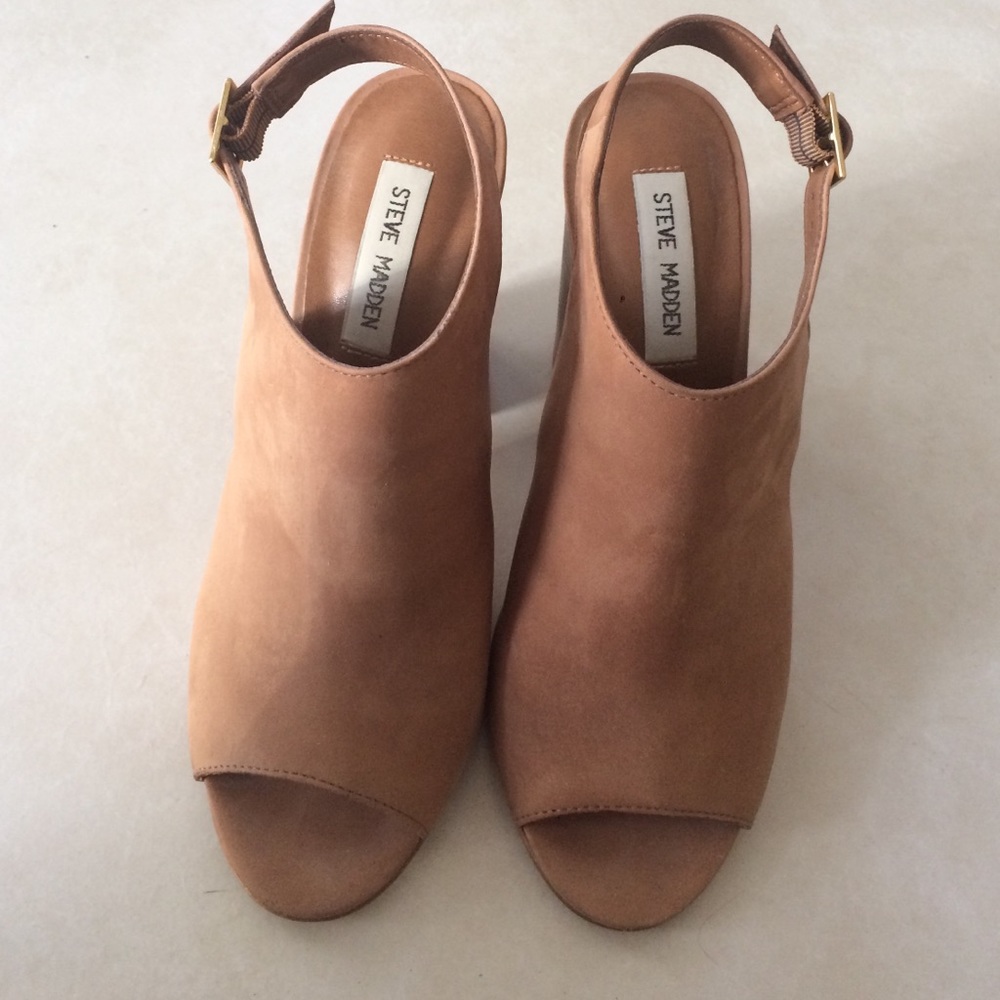 Steve Madden Claara block heel sandal