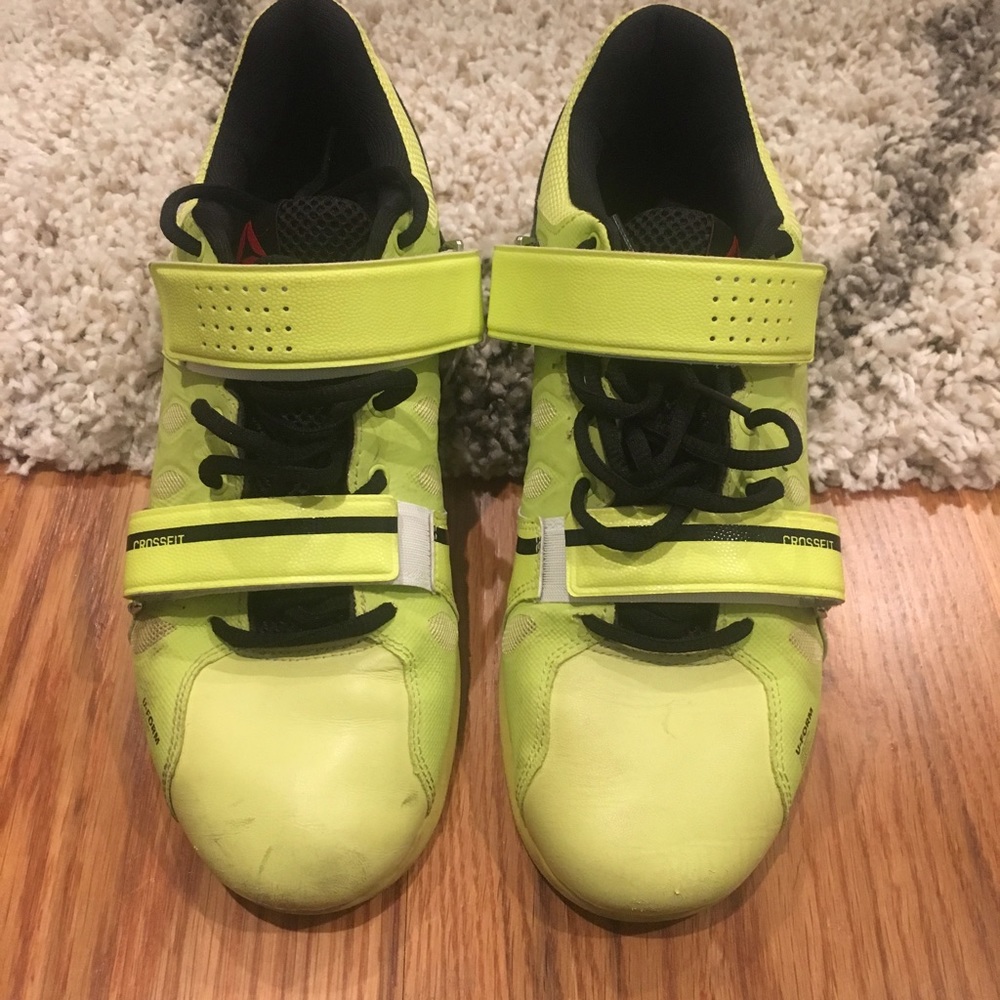 Men's Reebok Lifters - Size 9