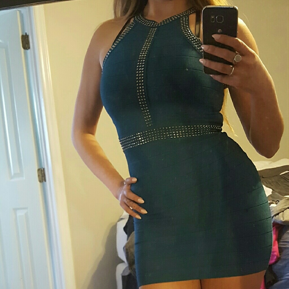 Bebe dress
