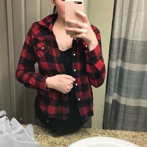 Super cute plaid shirt/sweater