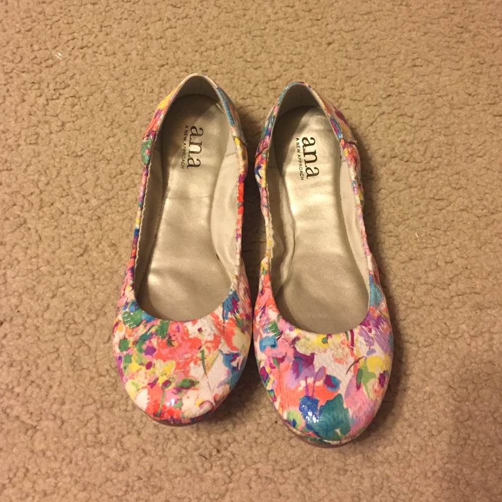 Multi colored flats