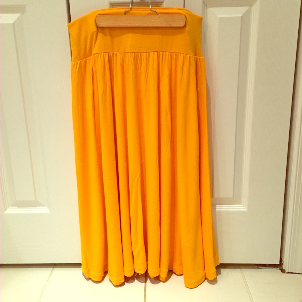 Midi skirt