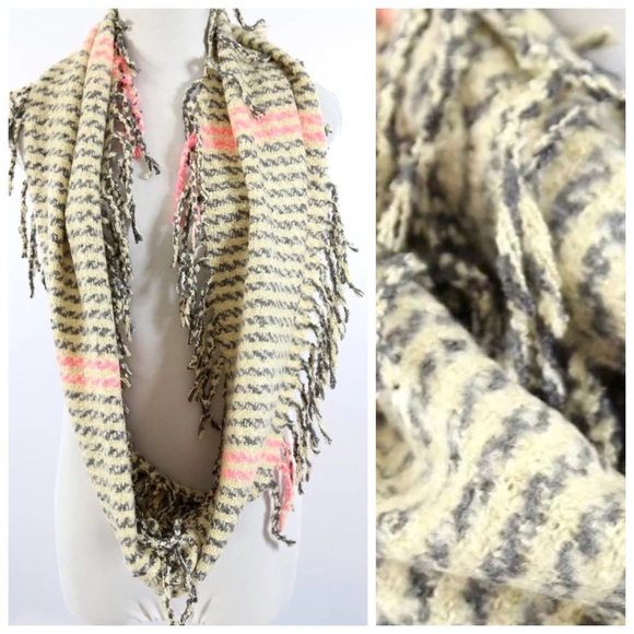 Caterpillar Fringe Infinity Scarf - Picture 3 of 4