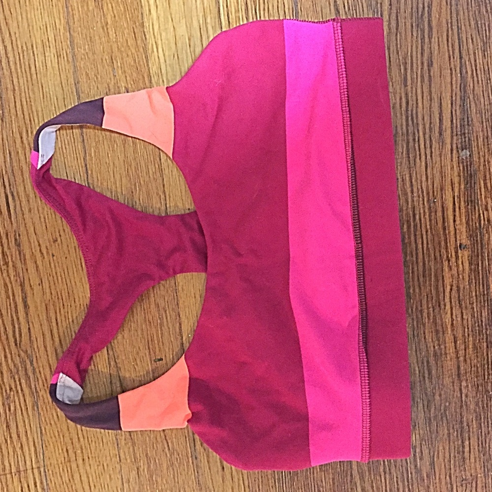 Lululemon 50 rep sports bra