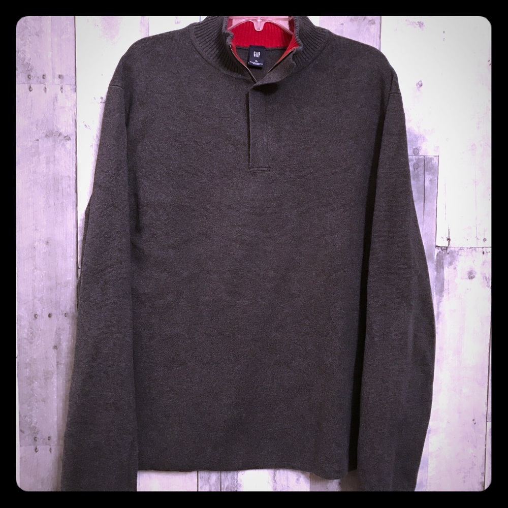 Men's GAP half zip sweater