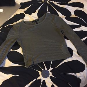 Grey long sleeved crop top