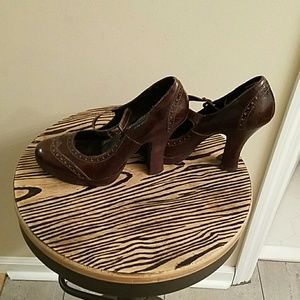 Flatform Mary Jane's