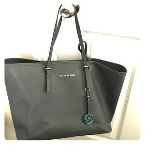 Michael Kors grey tote bag