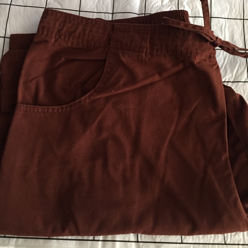 Scrub pants