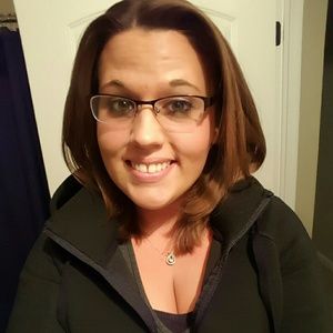 Meet your Posher, Kaylia