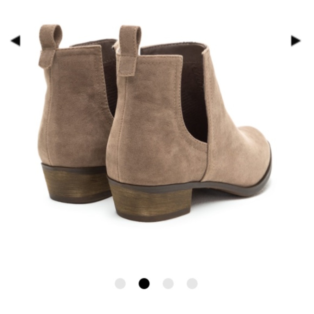 Tan colored booties - Picture 2 of 3
