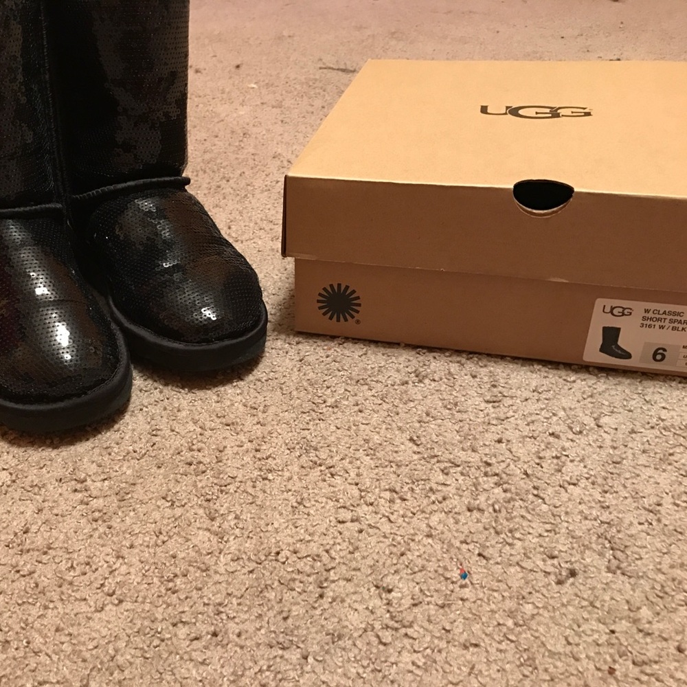 Sparkle Uggs BLACK