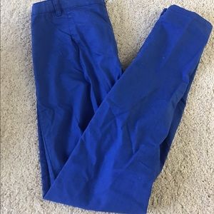 Blue back zip jeans