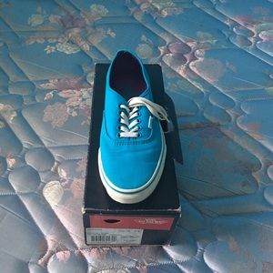 Hawaiian Ocean VANS