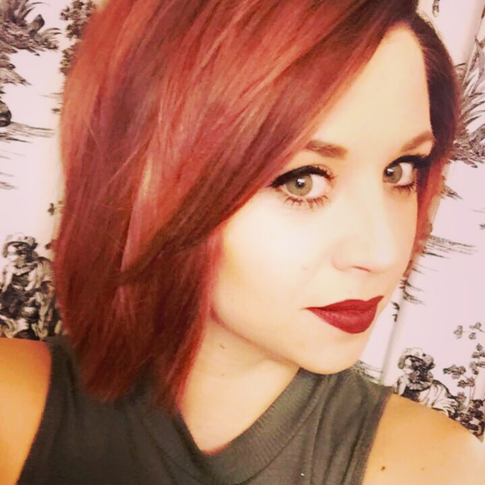 Meet your Posher, Crystal