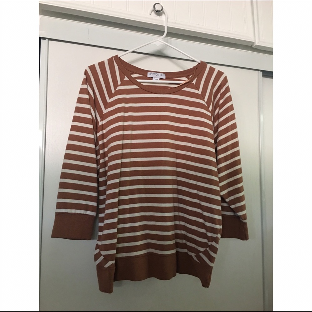 Coral colored quarter sleeve