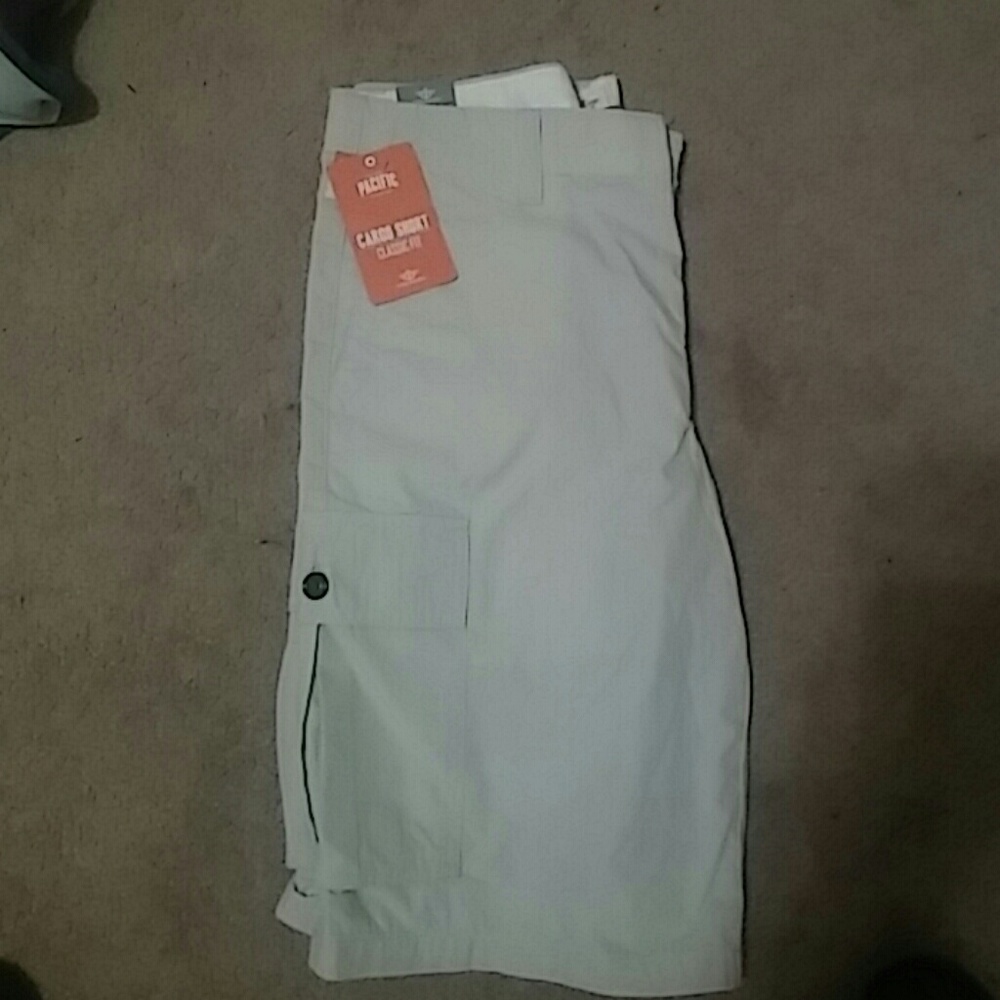 MENS CARGO SHORTS