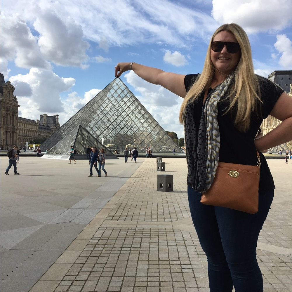 Meet your Posher, Alyssa