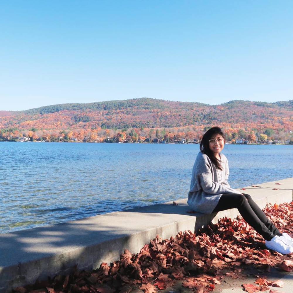 Meet your Posher, Laureen