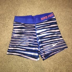 Women's Nike Pros