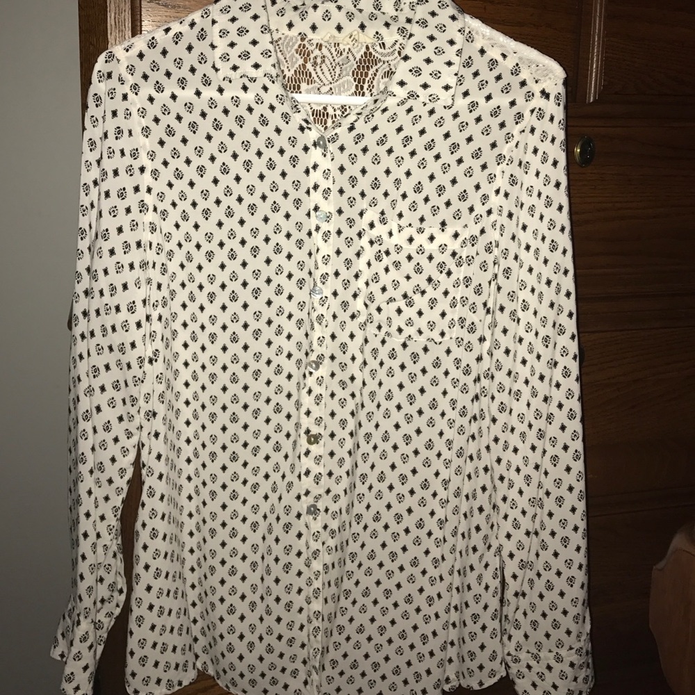 Black & White Patterned Button Down w/ Lace Back