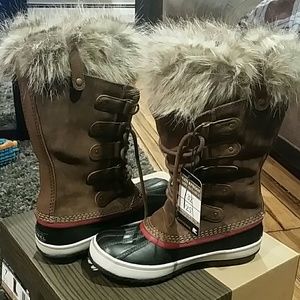FINAL PRICE Brand new Sorel Joan of Artic