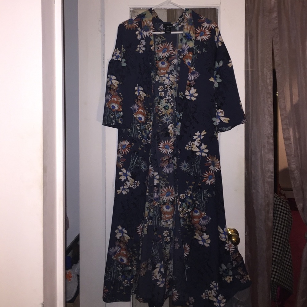 Floral kimono
