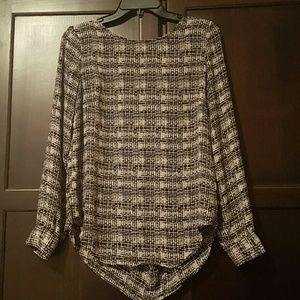 Long sleeve Open back blouse