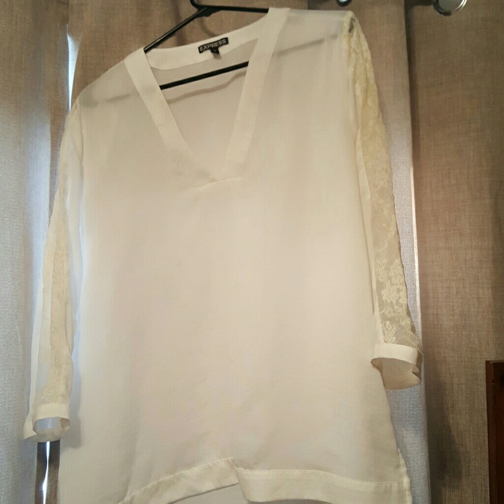 Blouse - Picture 2 of 3