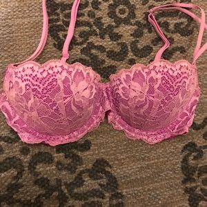 PINK push-up bra