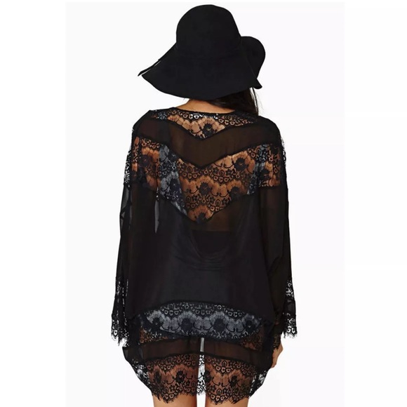 Lace Shawl - Picture 4 of 4