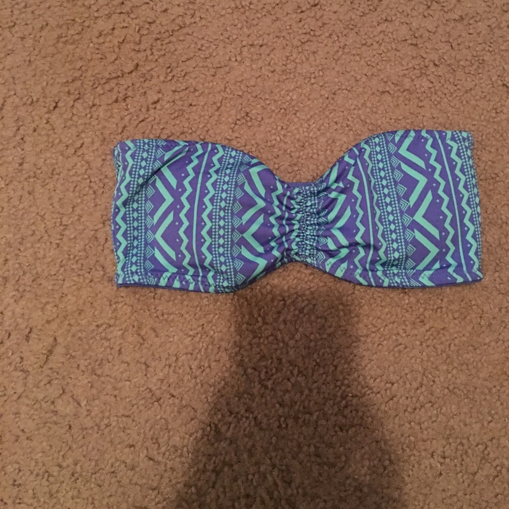 Charlotte Russe Bandeau