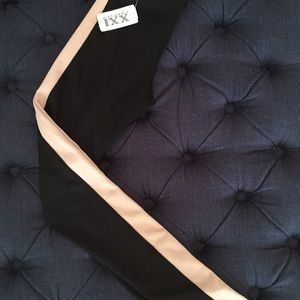 Forever 21 black leggings with tan stripe