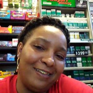 Meet your Posher, Shea